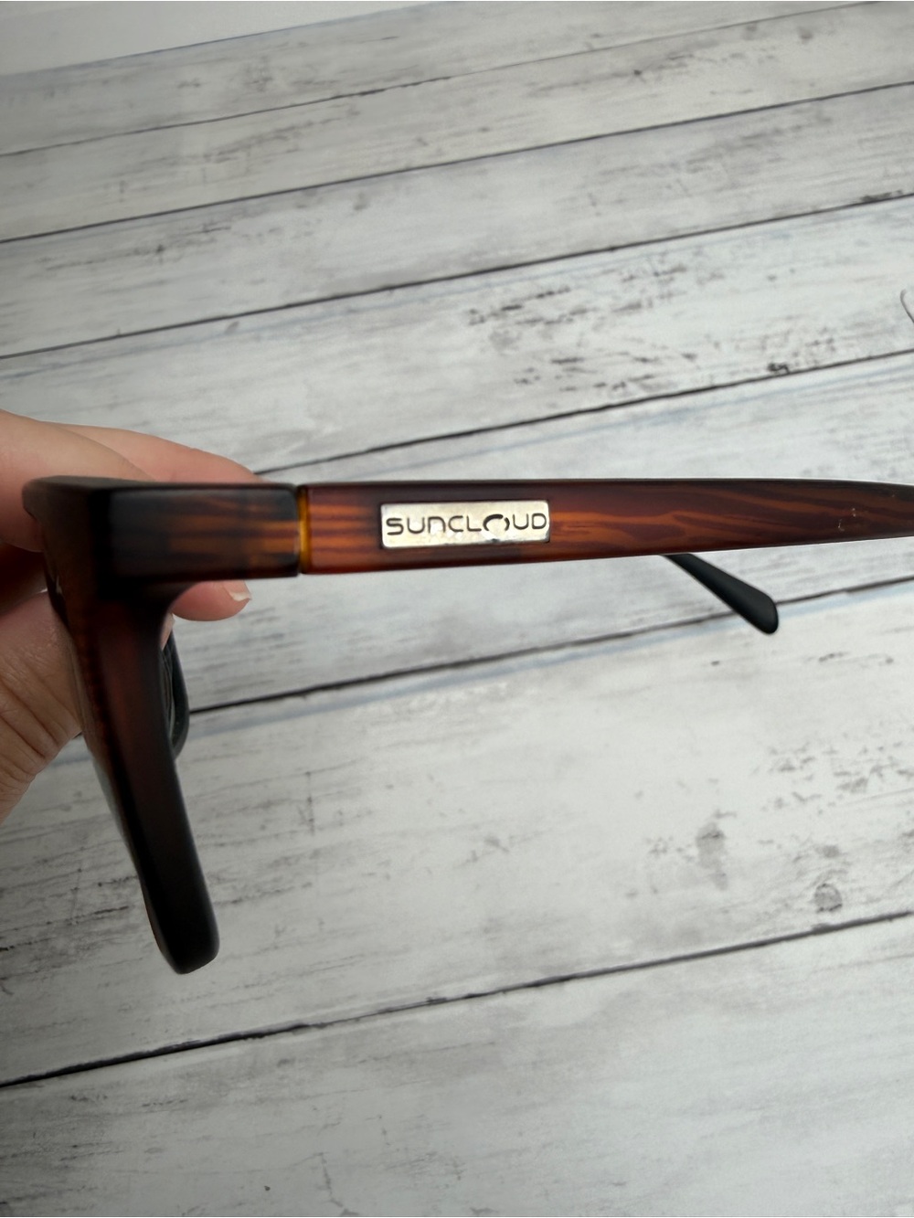 SUNCLOUD Women’s Wood-Effect Brown Frame Sunglasses with Brown Lenses - Picture 3 of 3